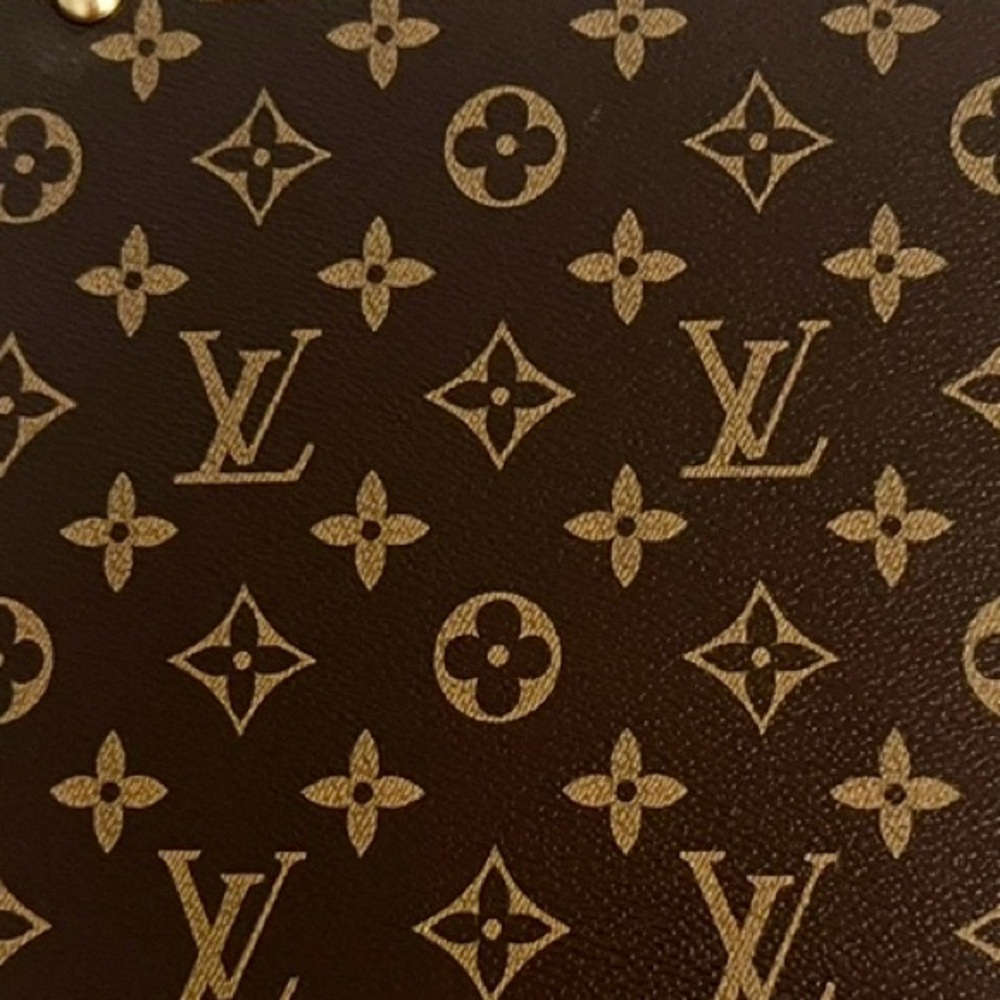 👑✅PRICE FIRM✅ Brown and Red Monogram Bucket Crossbody bag. Like brand new! - Picture 10 of 17